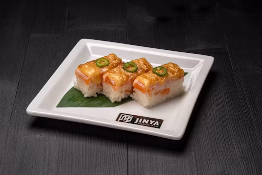 Aburi Oshi-Sushi Salmon* 3P